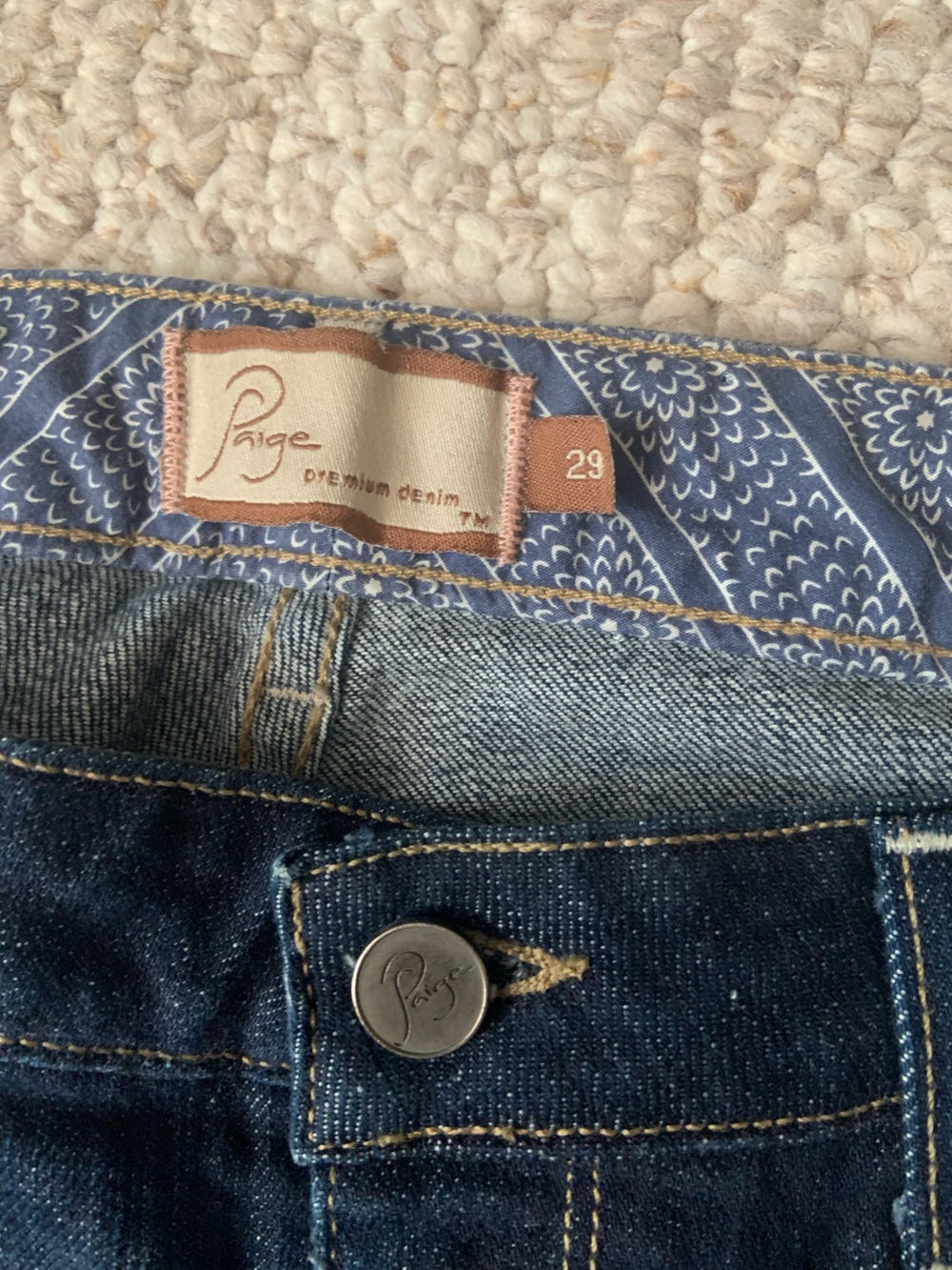 PAIGE Dark Blue Boot Cut Jeans - Classic Back Pocket Detail - Picture 4 of 4